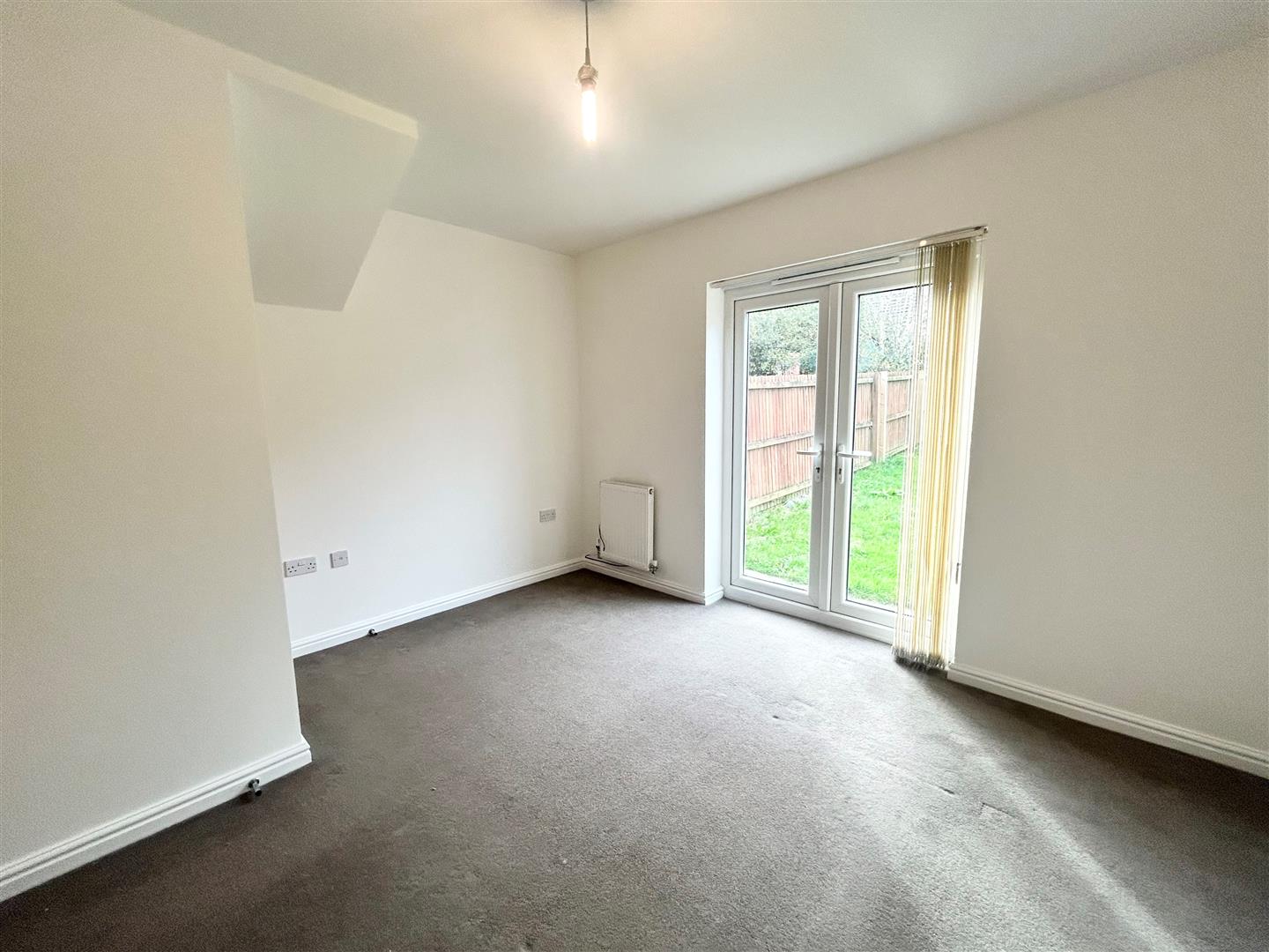 Rhodfa Cnocell Y Coed, Broadlands, Bridgend, Bridgend County Borough